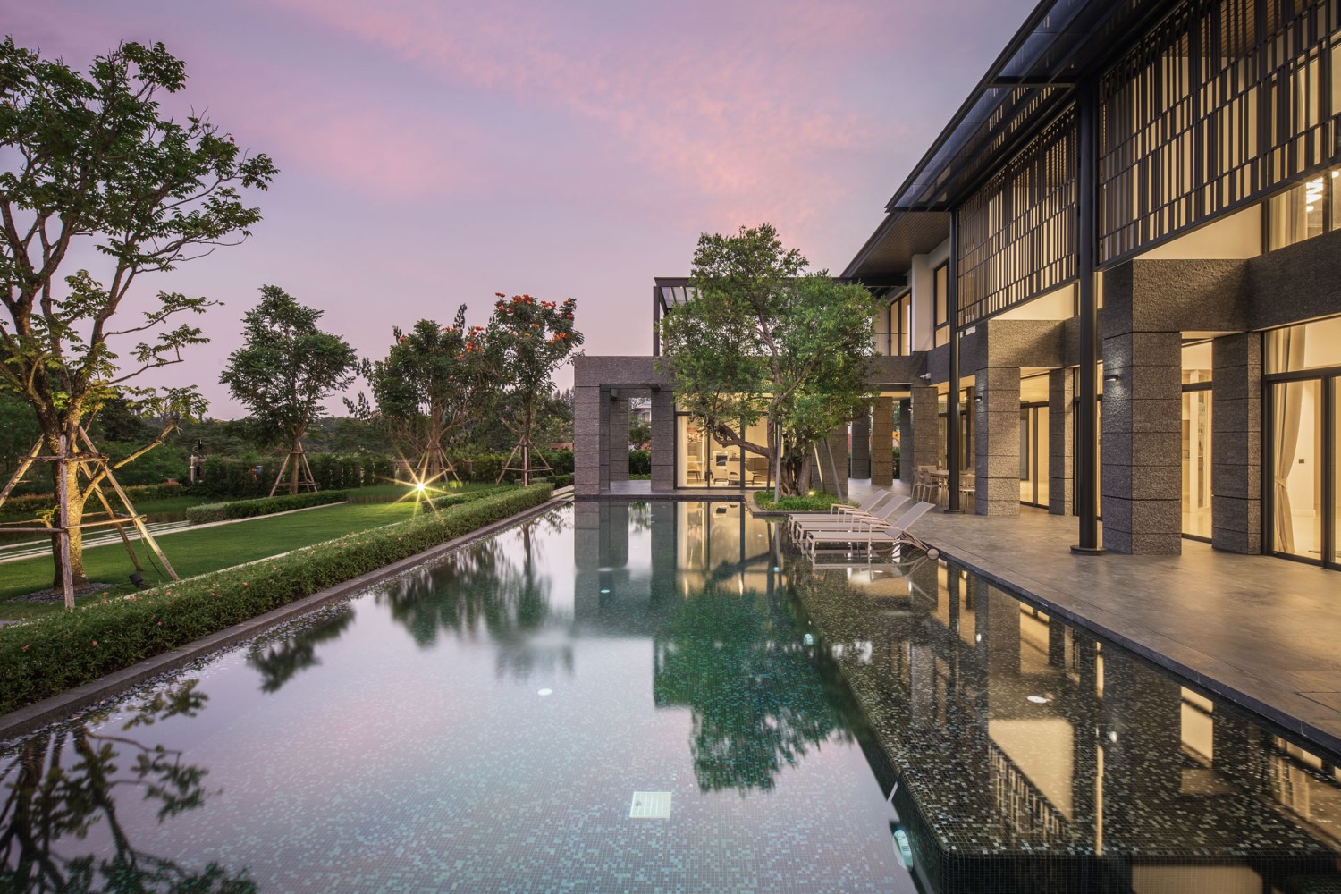 Riverdale Private Residence